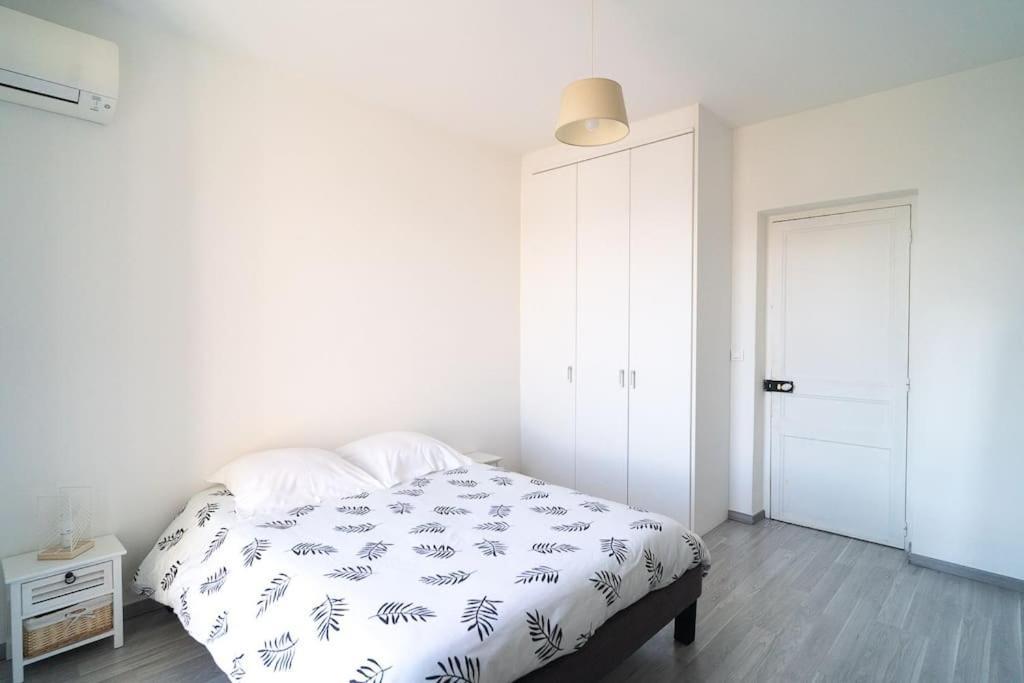 Appartement T4 Vue Mer Proche Gare Et Centre Ville Ajaccio  Extérieur photo