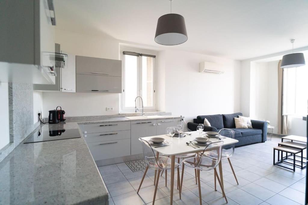 Appartement T4 Vue Mer Proche Gare Et Centre Ville Ajaccio  Extérieur photo